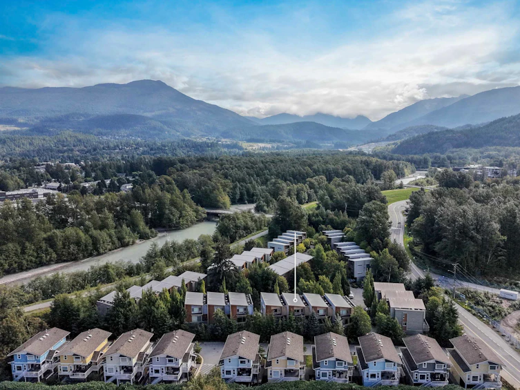 28-39893 Government Road, Squamish, BC, V8B 0G7 - 28