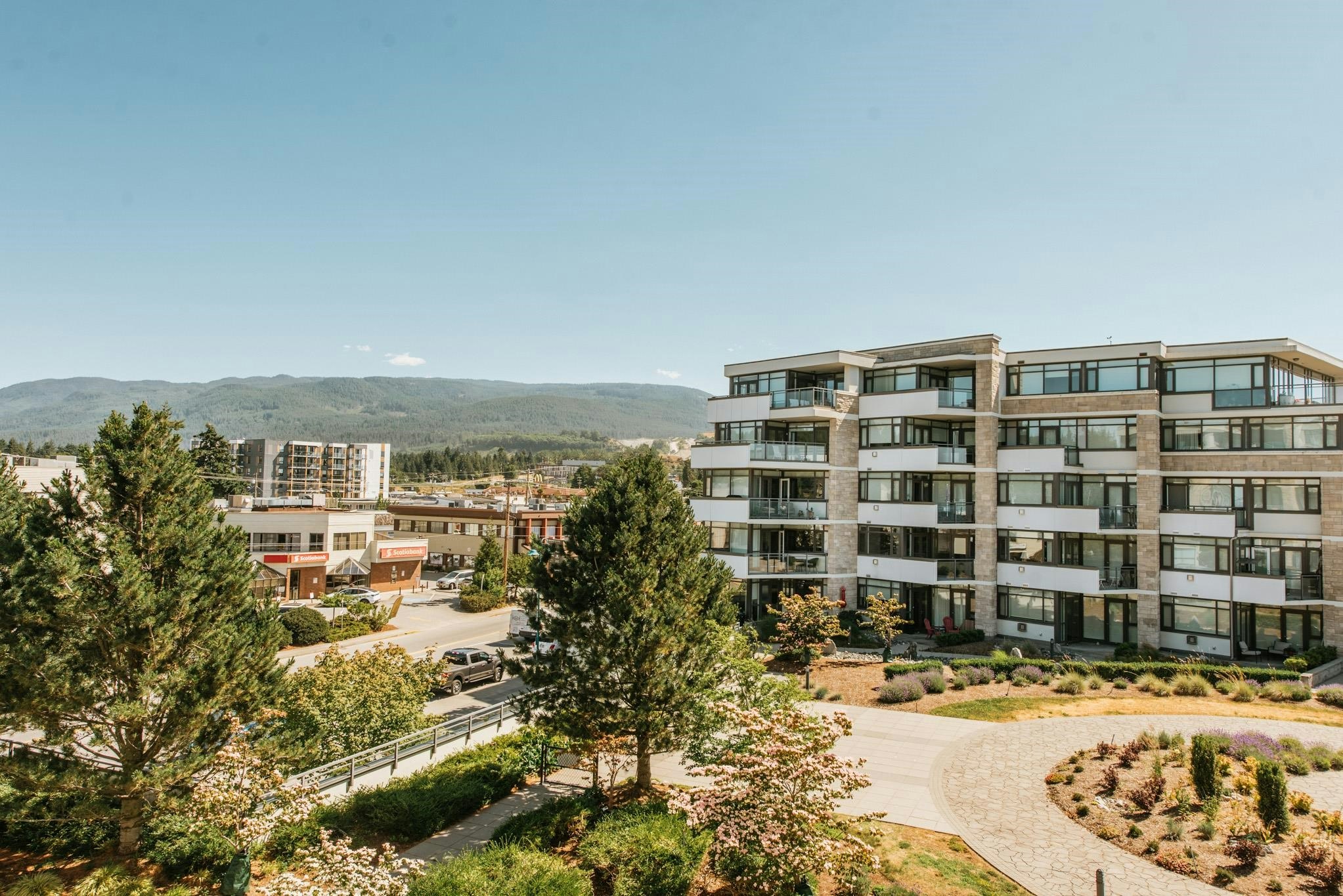 403-5725 Teredo Street, Sechelt, BC, V7Z 0J7 - 30