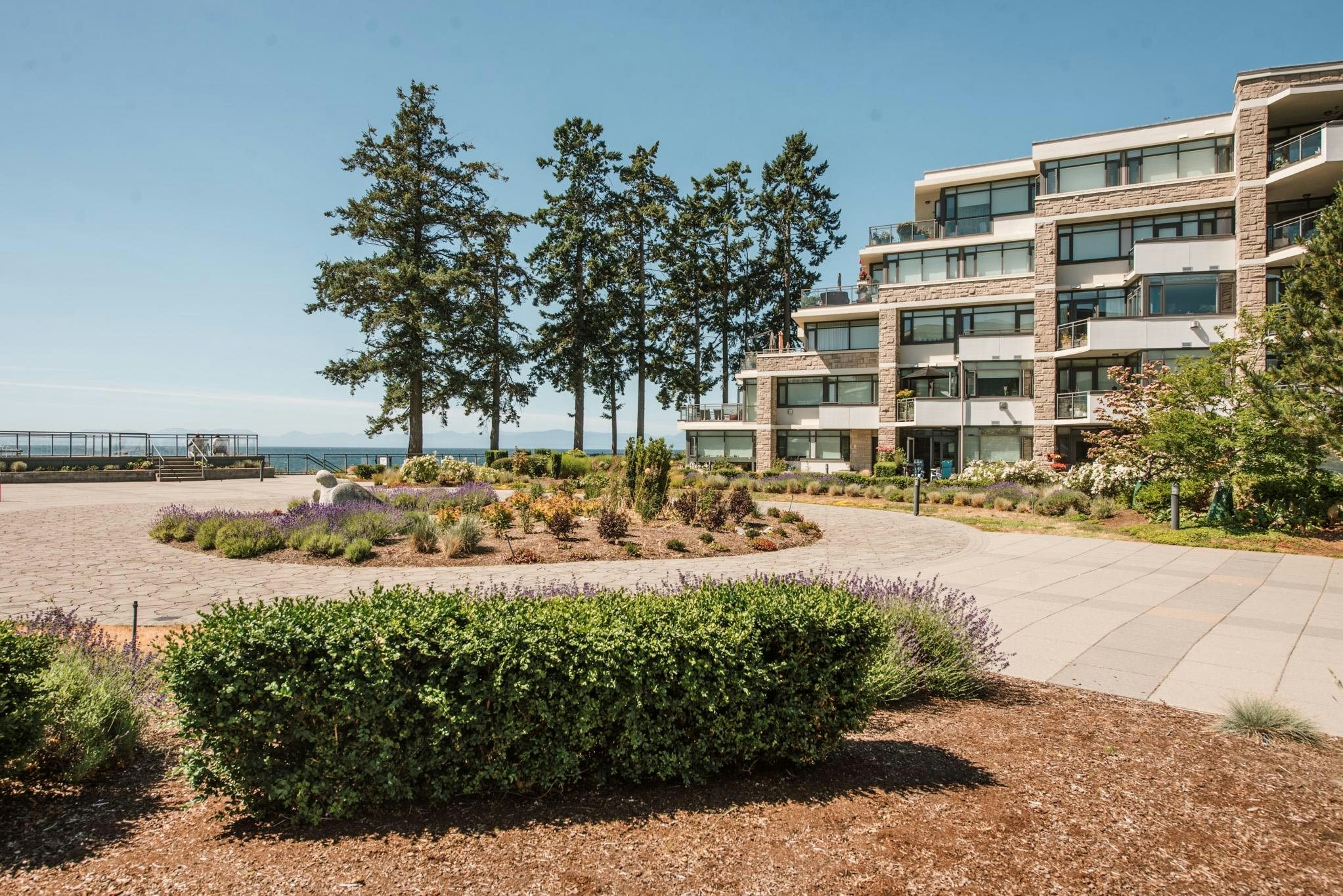 403-5725 Teredo Street, Sechelt, BC, V7Z 0J7 - 31