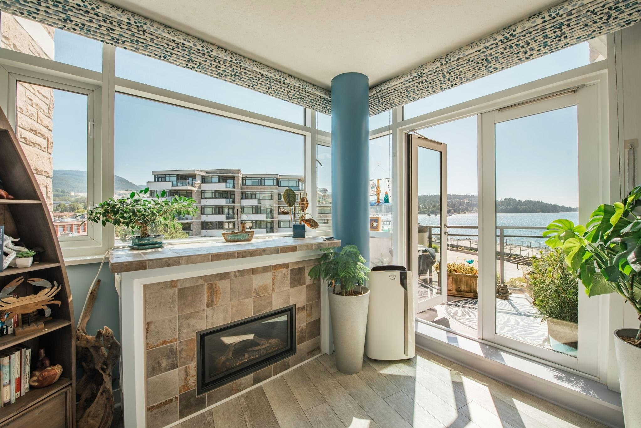 403-5725 Teredo Street, Sechelt, BC, V7Z 0J7 - 4