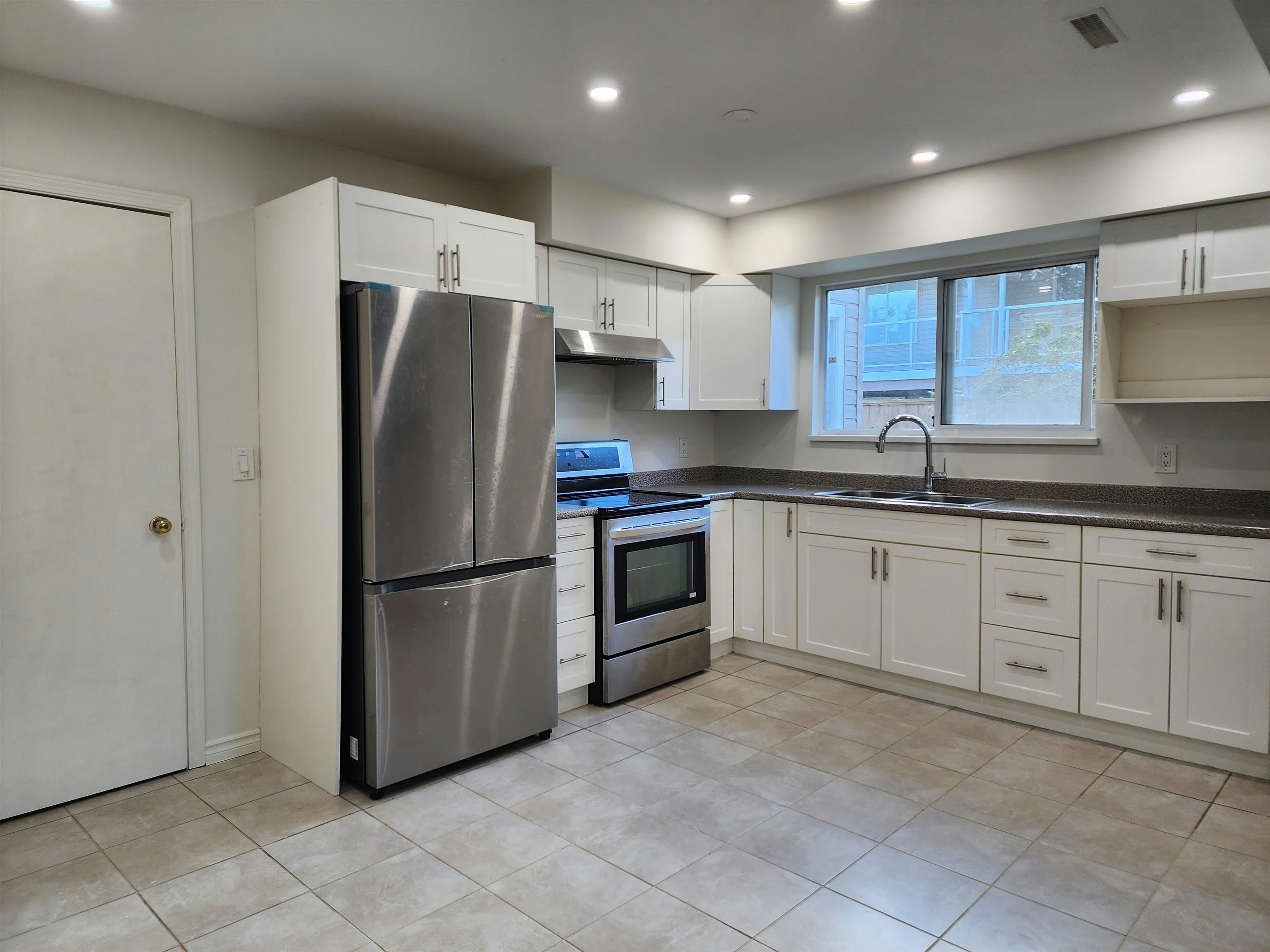 189A Street, Pitt Meadows, BC, V3Y 2P4