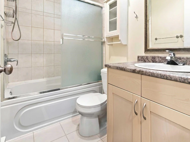 718 Delestre Avenue, Coquitlam, BC, V3K 2G3 - 21