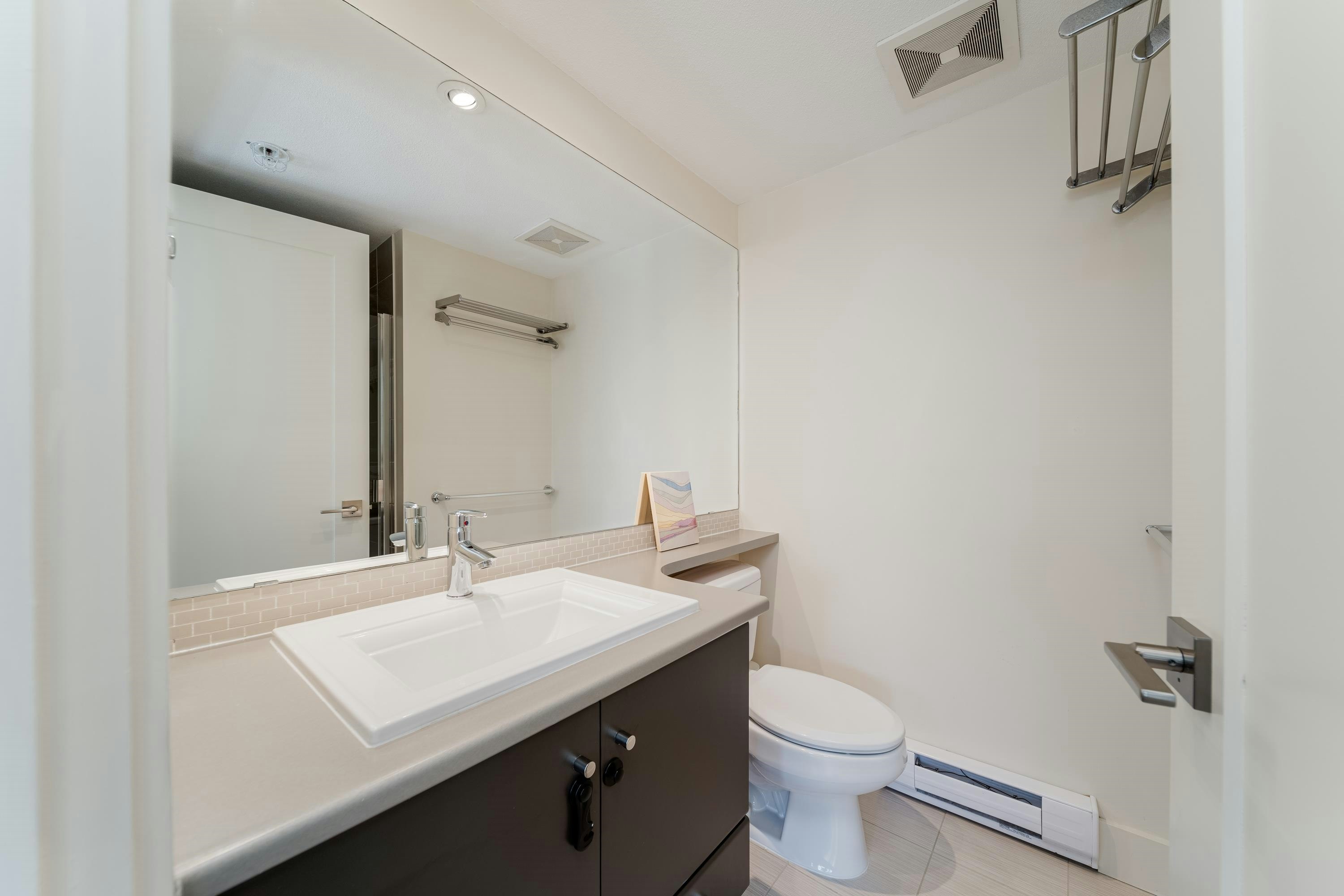 64-728 W 14th Street, North Vancouver, BC, V7M 0A8 - 19