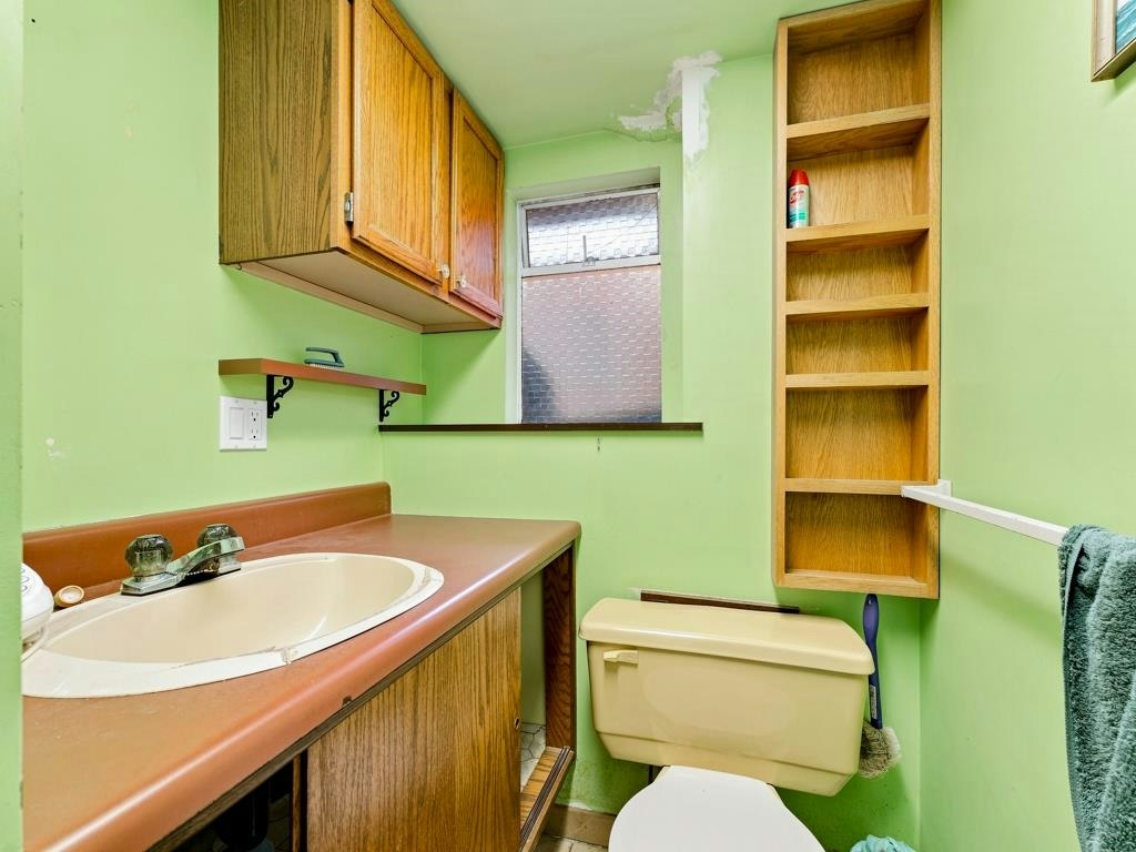 3017 E 17th Avenue, Vancouver, BC, V5M 2N5 - 23