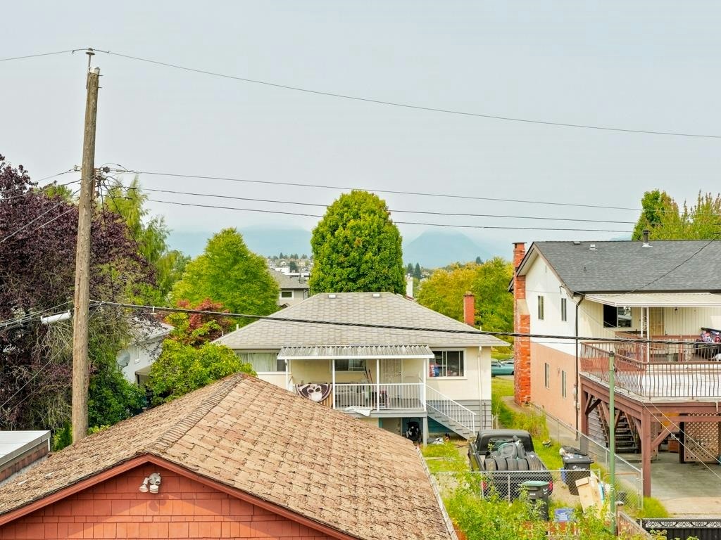 3017 E 17th Avenue, Vancouver, BC, V5M 2N5 - 15