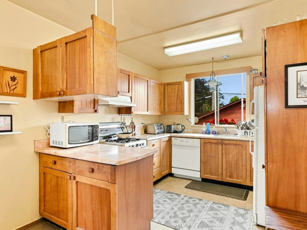 3017 E 17th Avenue, Vancouver, BC, V5M 2N5 - 7