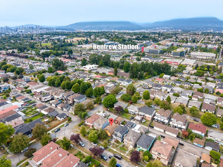 3017 E 17th Avenue, Vancouver, BC, V5M 2N5 - 38