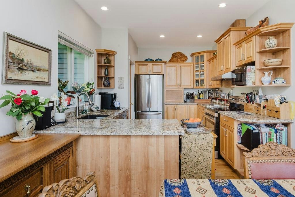 5872 Deerhorn Drive, Sechelt, BC, V7Z 0E1 - 12