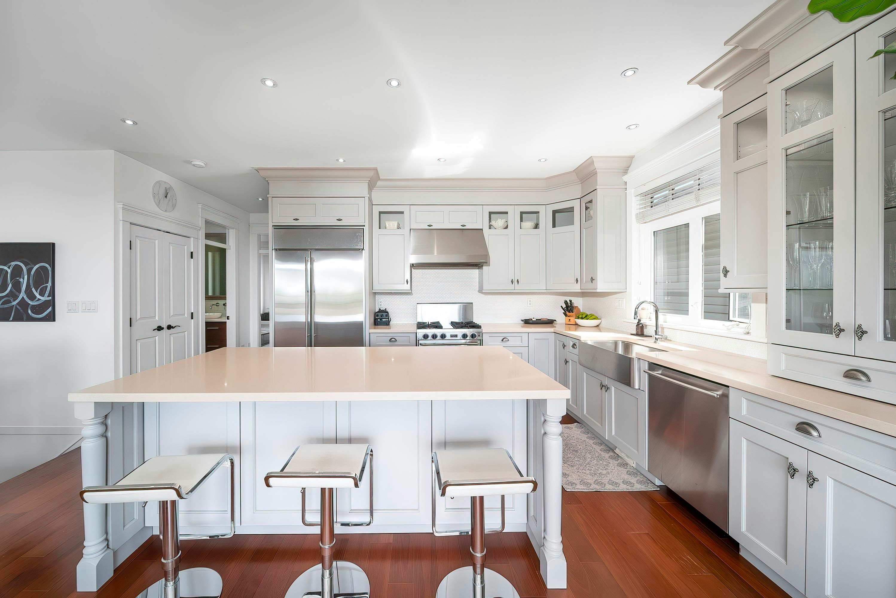 18 Hythe Avenue, Burnaby, BC, V5B 3H7 - 19
