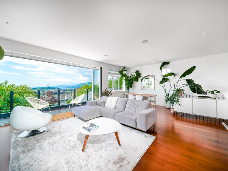18 Hythe Avenue, Burnaby, BC, V5B 3H7 - 25