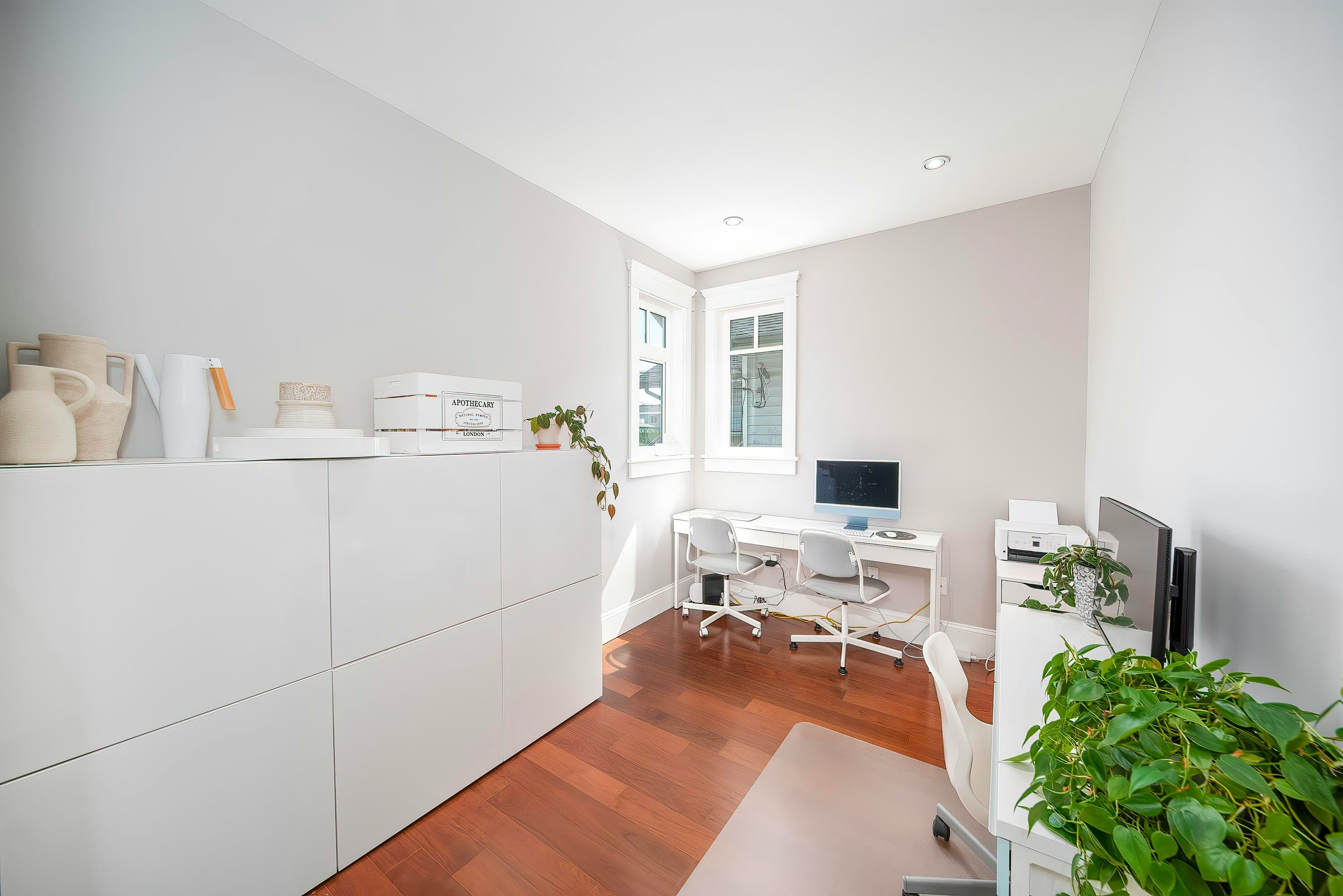 18 Hythe Avenue, Burnaby, BC, V5B 3H7 - 13