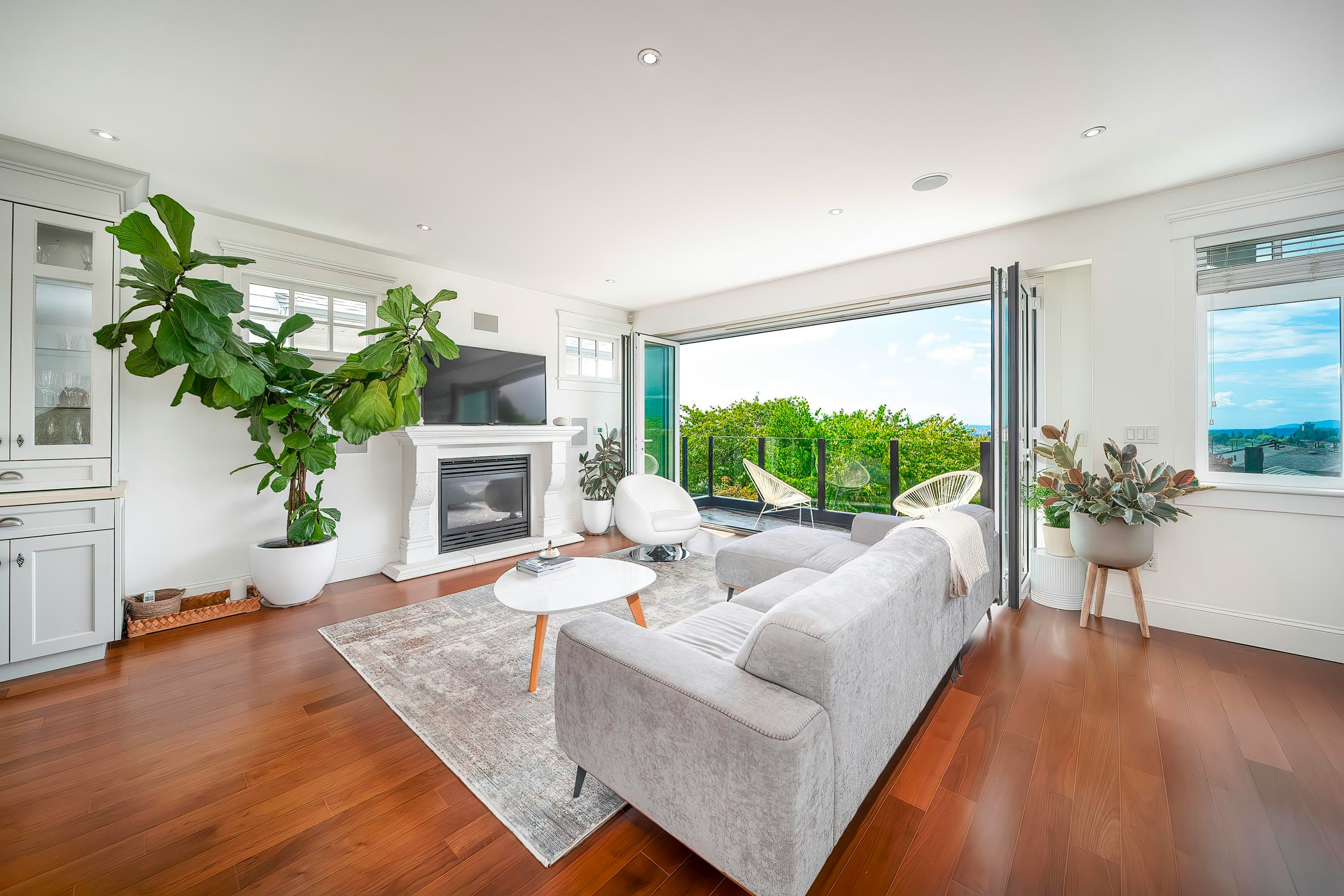 18 Hythe Avenue, Burnaby, BC, V5B 3H7 - 23