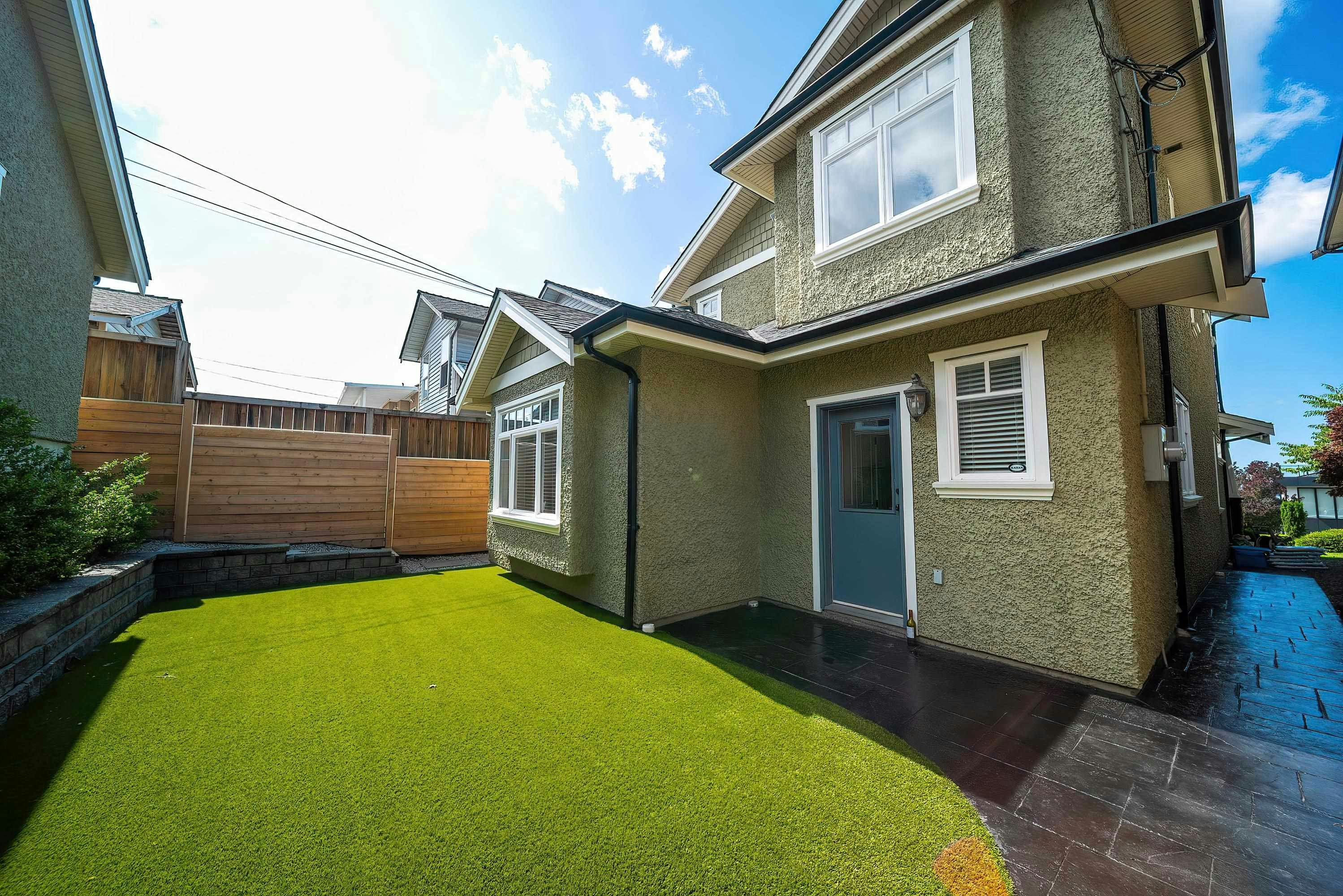 18 Hythe Avenue, Burnaby, BC, V5B 3H7 - 33