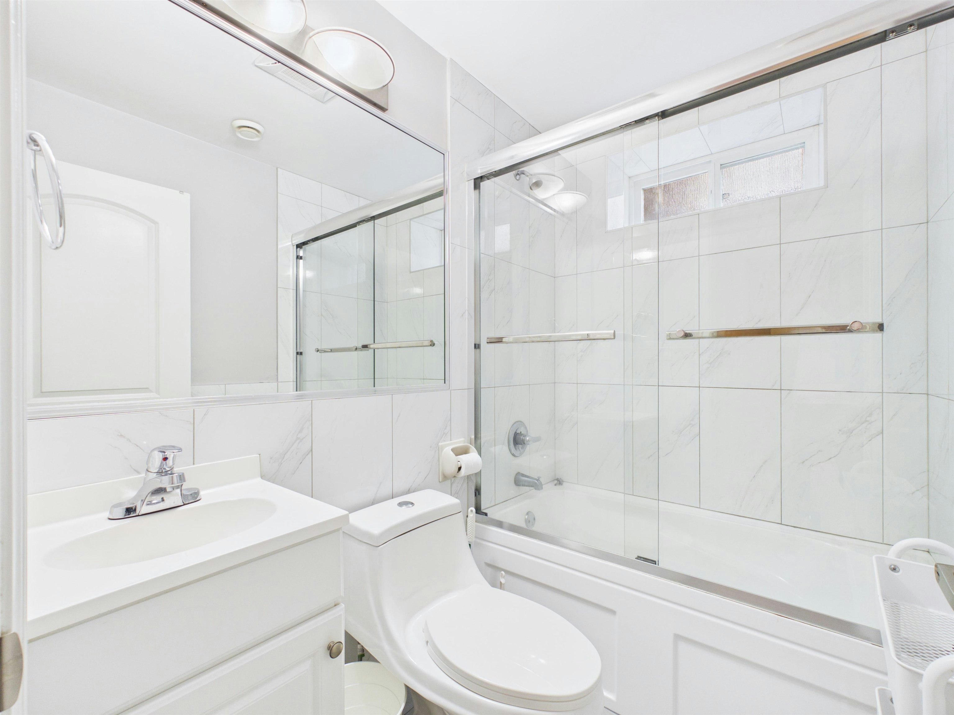 3144 E 22nd Avenue, Vancouver, BC, V5M 2Y8 - 24