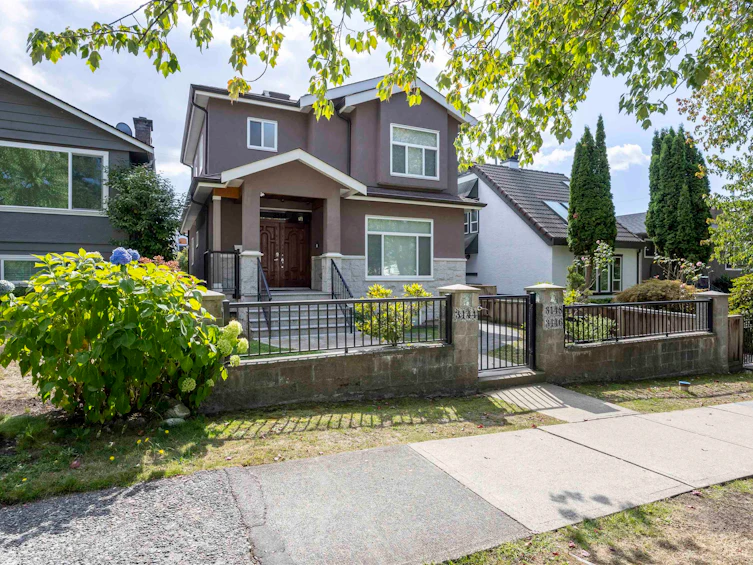 3144 E 22nd Avenue, Vancouver, BC, V5M 2Y8 - 38