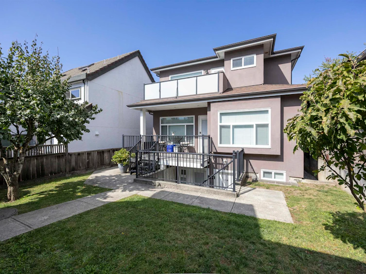 3144 E 22nd Avenue, Vancouver, BC, V5M 2Y8 - 39