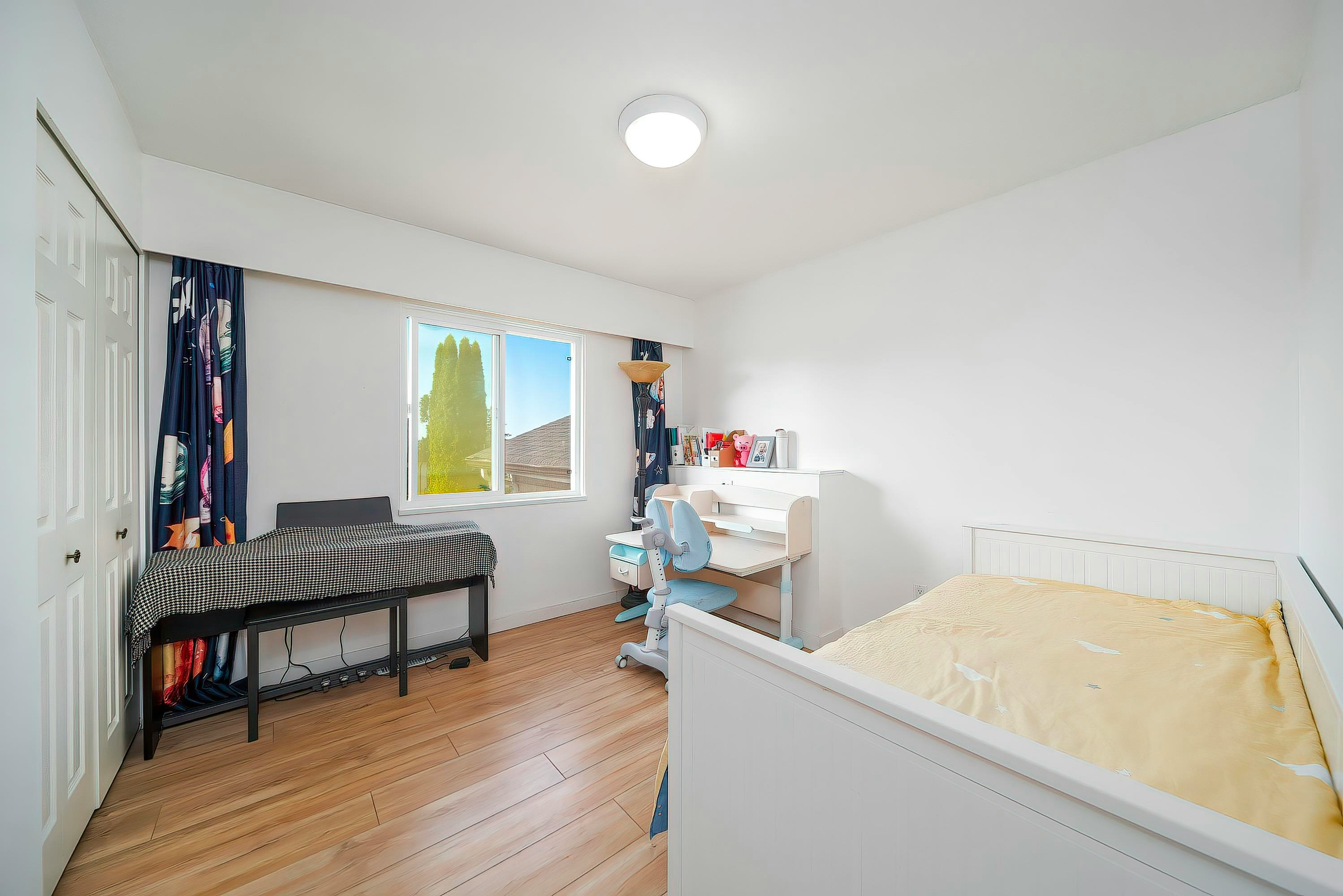 2011 Paulus Cres, Burnaby, BC, V5A 2M2 - 16