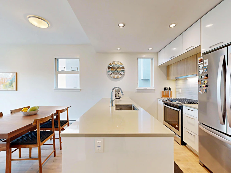 4527 Earles Street, Vancouver, BC, V5R 3R1 - 8