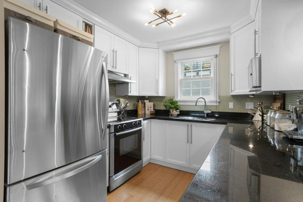 136X W 7th Avenue, Vancouver, BC, V6H 1B8 - 4