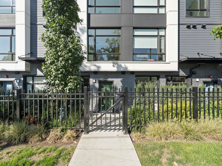 6311 Oak Street, Vancouver, BC, V6M 0E3 - 21