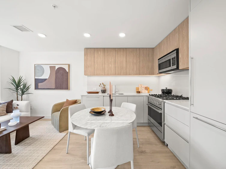 6311 Oak Street, Vancouver, BC, V6M 0E3 - 9