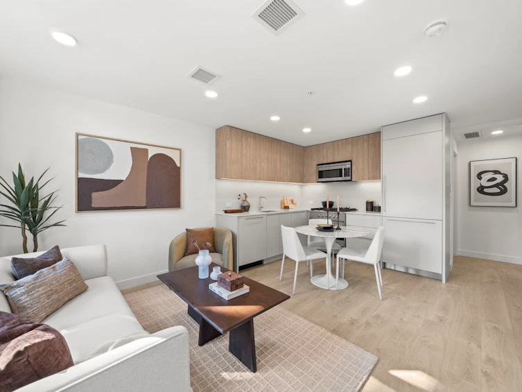 6311 Oak Street, Vancouver, BC, V6M 0E3 - 5