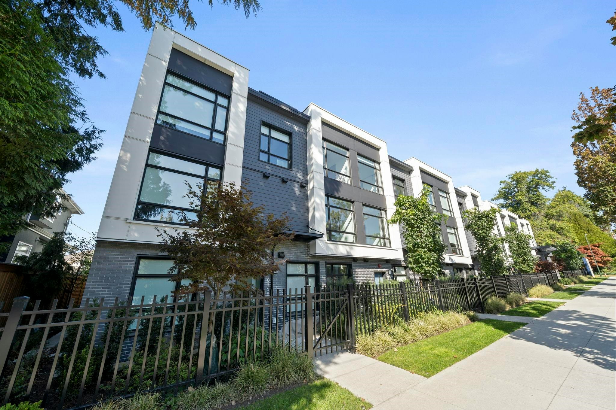 6311 Oak Street, Vancouver, BC, V6M 0E3
