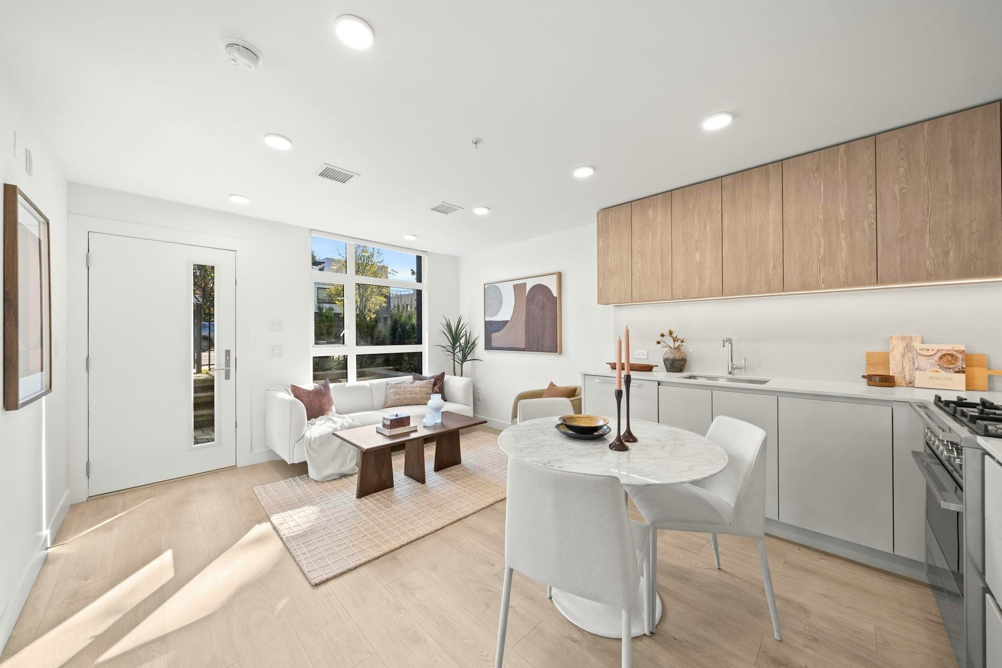 6311 Oak Street, Vancouver, BC, V6M 0E3 - 8