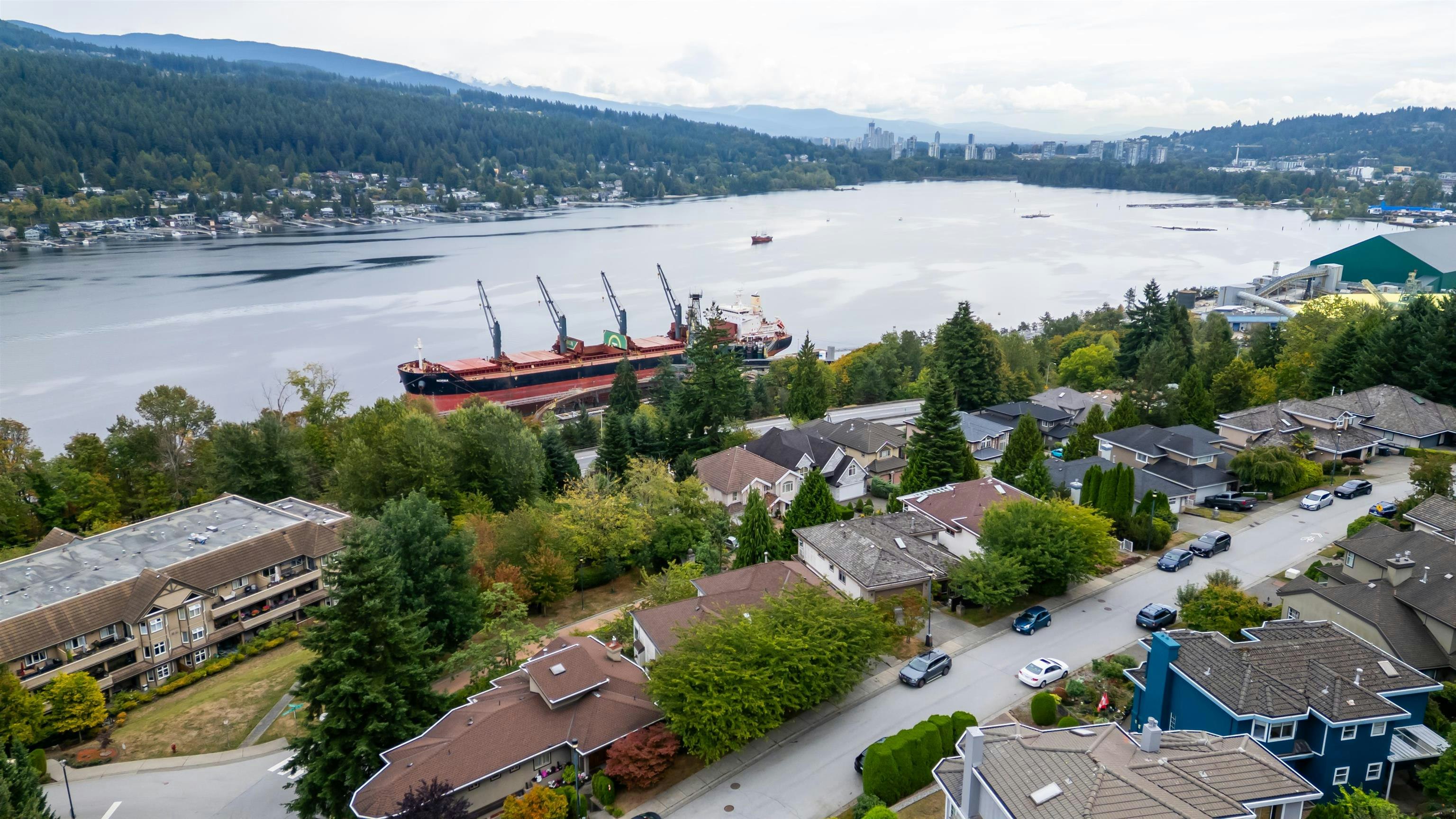 3 Burrard Crescent, Port Moody, BC, V3H 4V8 - 8
