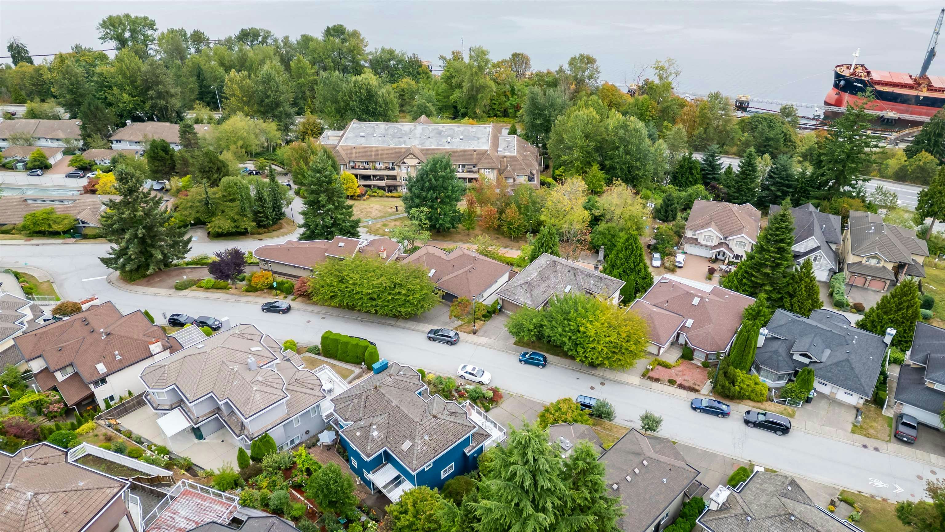 3 Burrard Crescent, Port Moody, BC, V3H 4V8 - 10