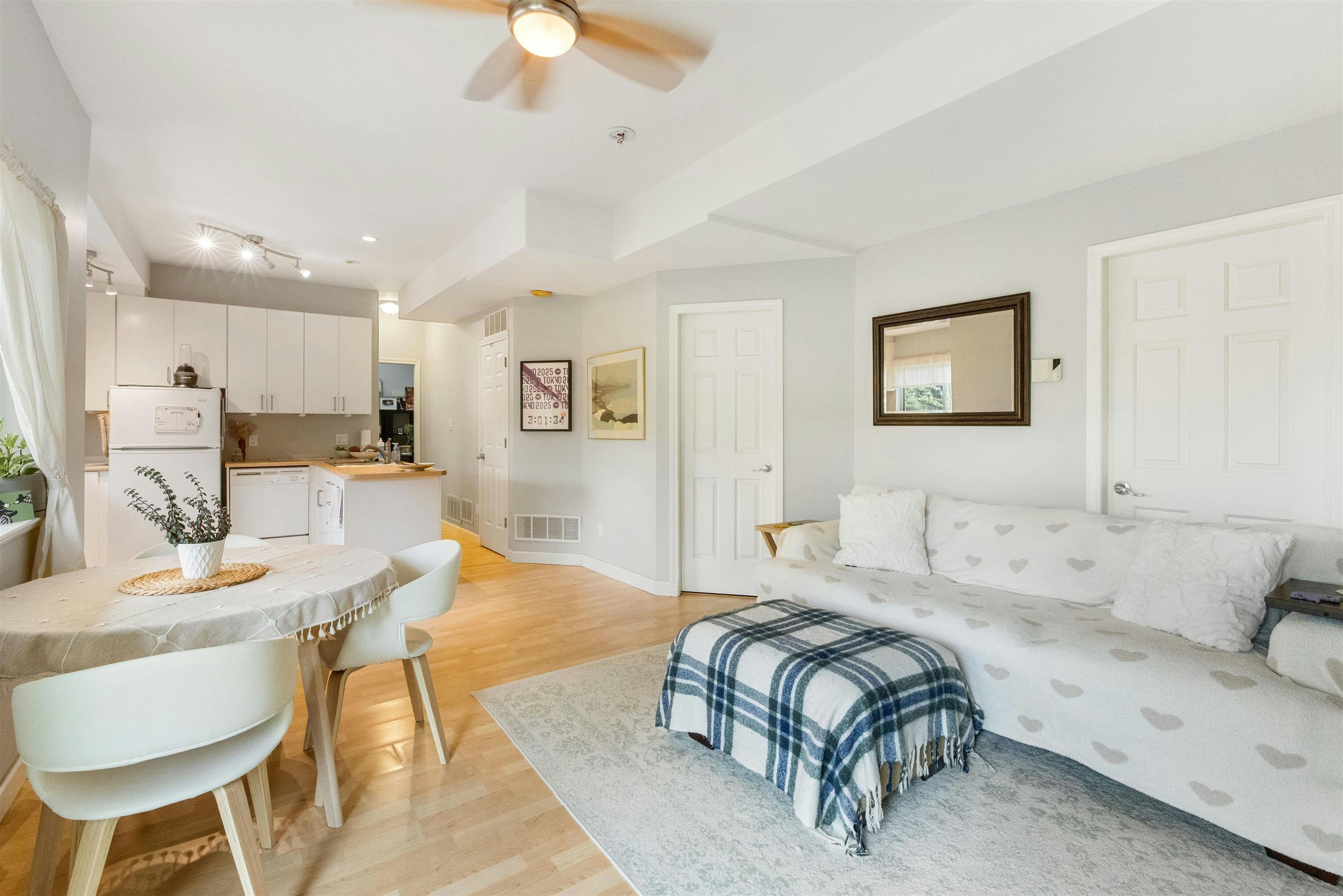 3 Burrard Crescent, Port Moody, BC, V3H 4V8 - 38