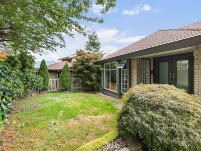 3 Burrard Crescent - 2