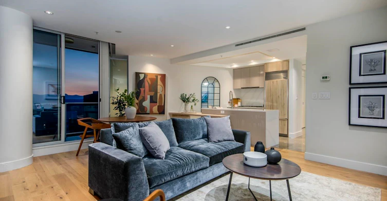 340X-1077 W Cordova Street, Vancouver, BC, V6C 0B9 - 4