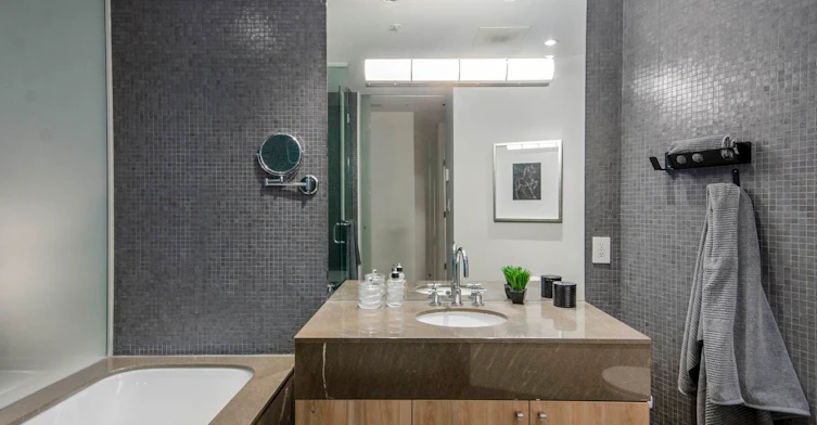 340X-1077 W Cordova Street, Vancouver, BC, V6C 0B9 - 10