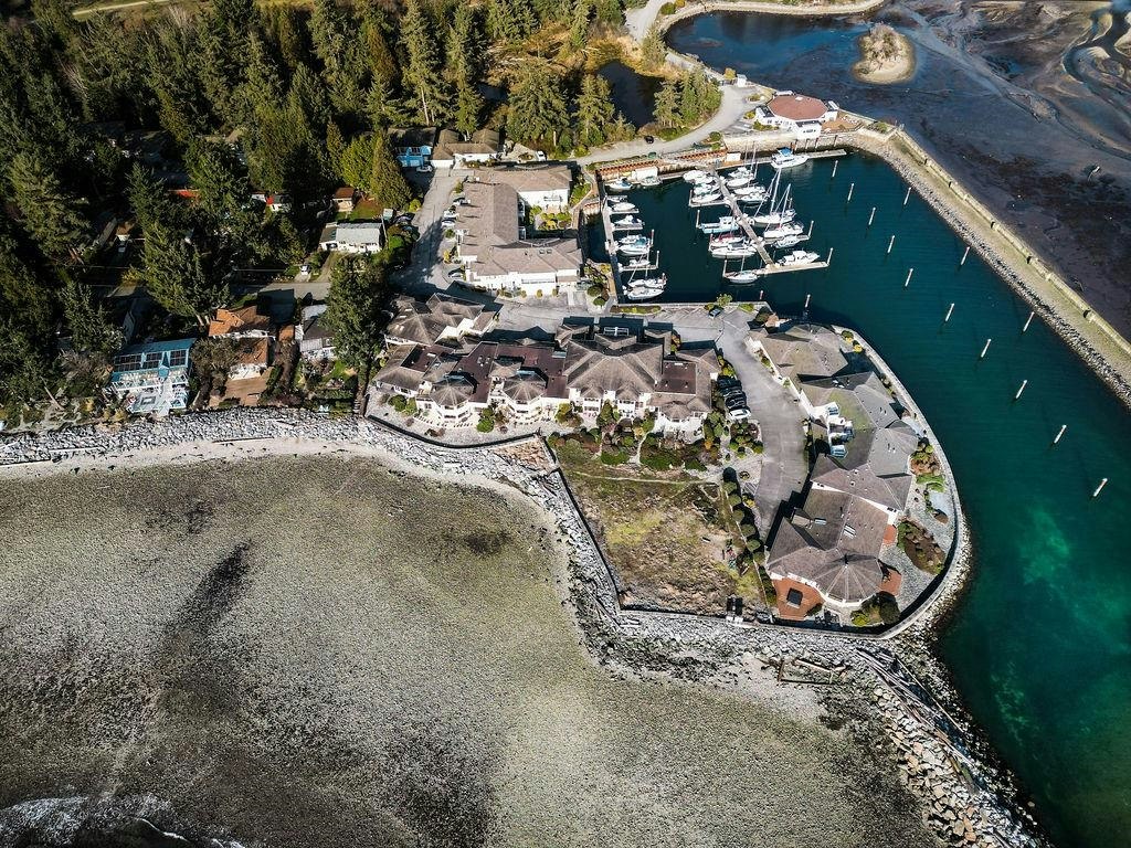 222-1585 Field Road, Sechelt, BC, V7Z 0H1 - 39