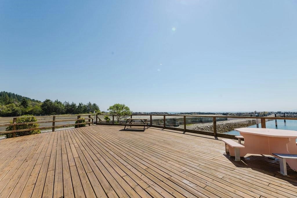 222-1585 Field Road, Sechelt, BC, V7Z 0H1 - 36