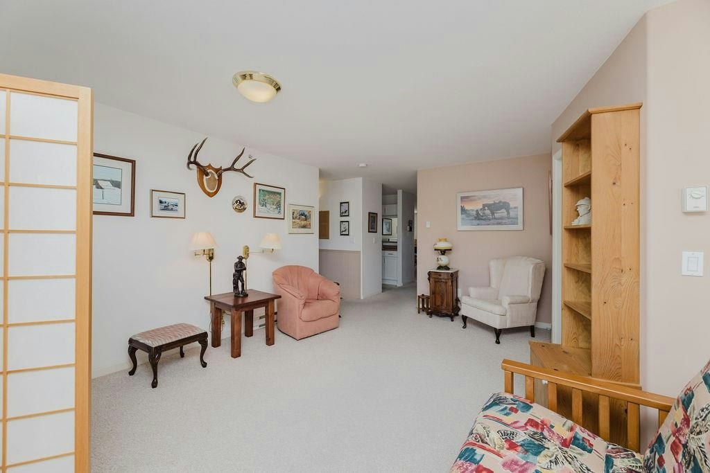 222-1585 Field Road, Sechelt, BC, V7Z 0H1 - 8