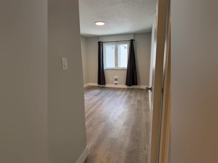 223-1202 London Street, New Westminster, BC, V3M 5Z6 - 4