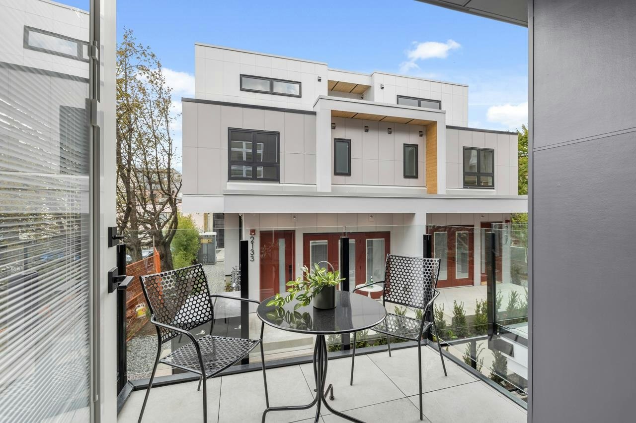 101-2137 E Pender Street, Vancouver, BC, V5L 1X3 - 25