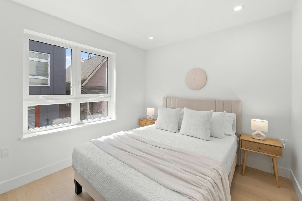 101-2137 E Pender Street, Vancouver, BC, V5L 1X3 - 16