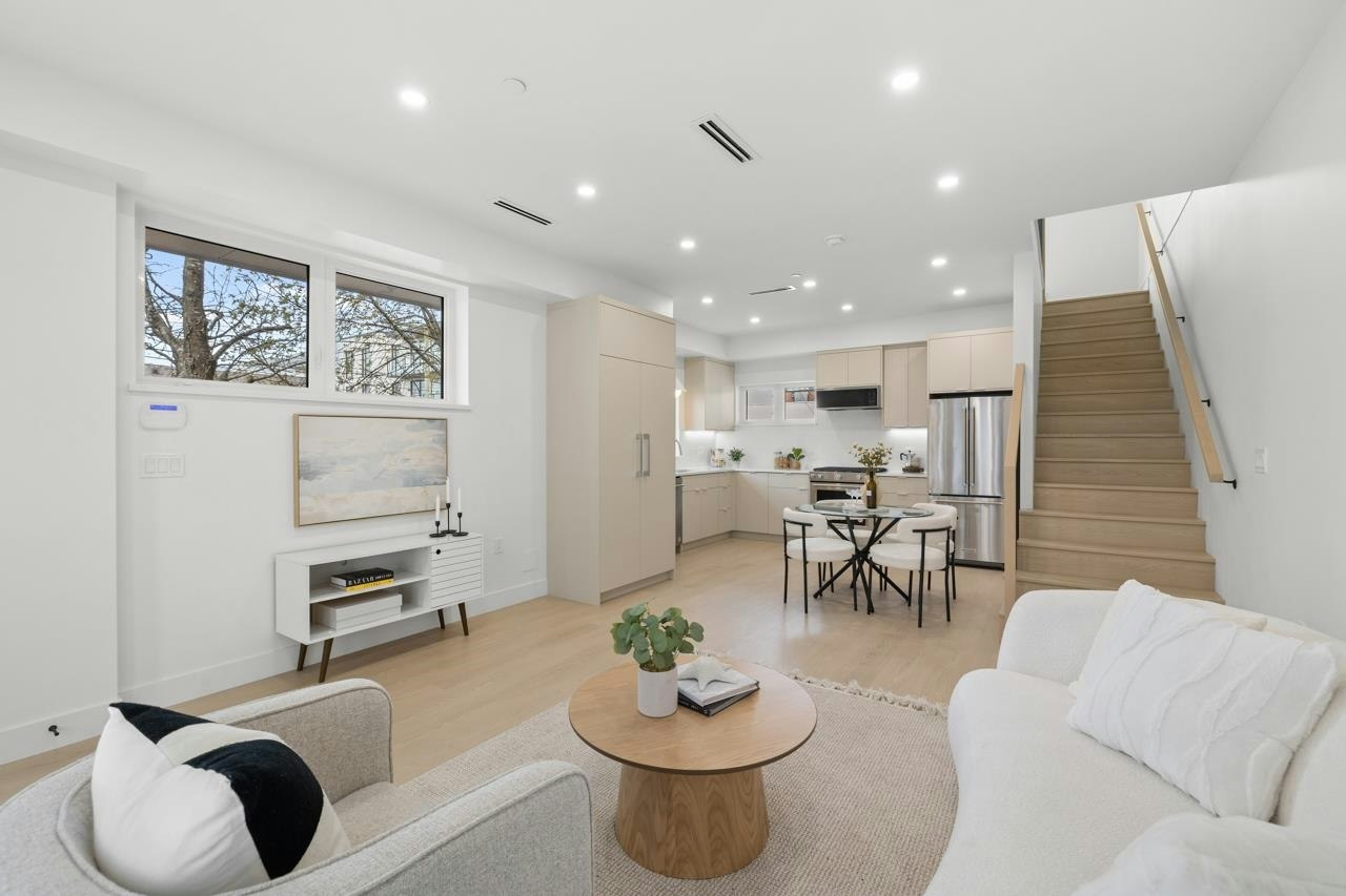 101-2137 E Pender Street, Vancouver, BC, V5L 1X3 - 7