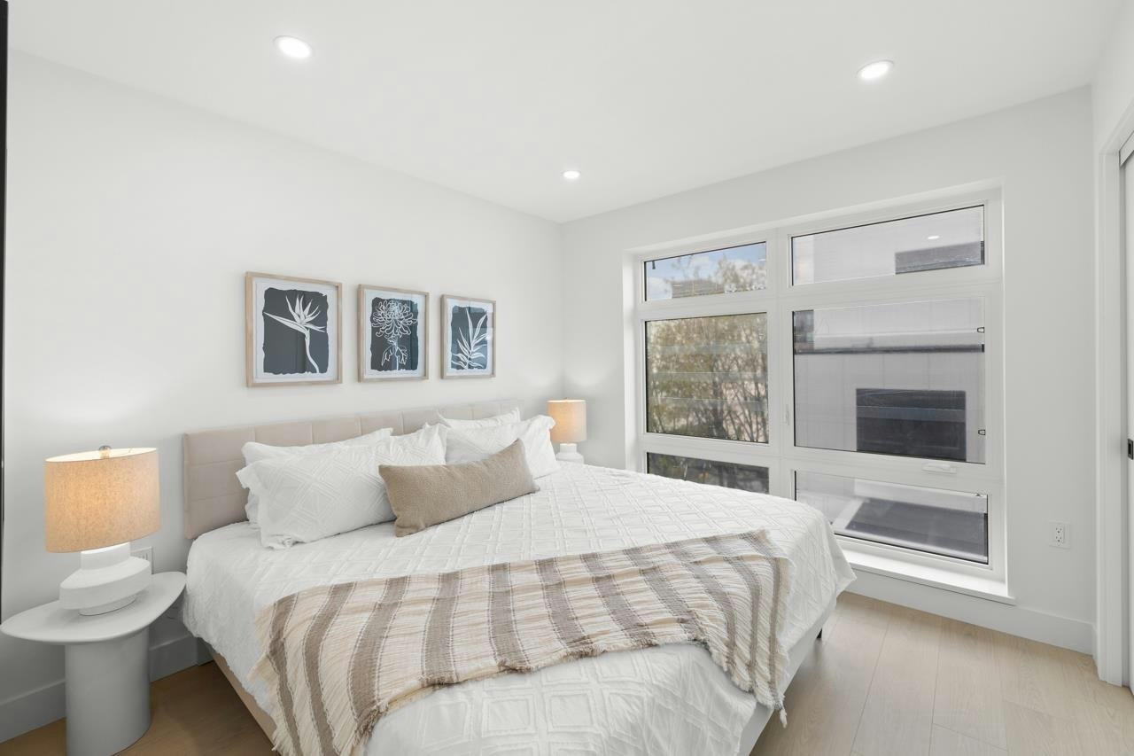 201-2135 E Pender Street, Vancouver, BC, V5L 1X3 - 12