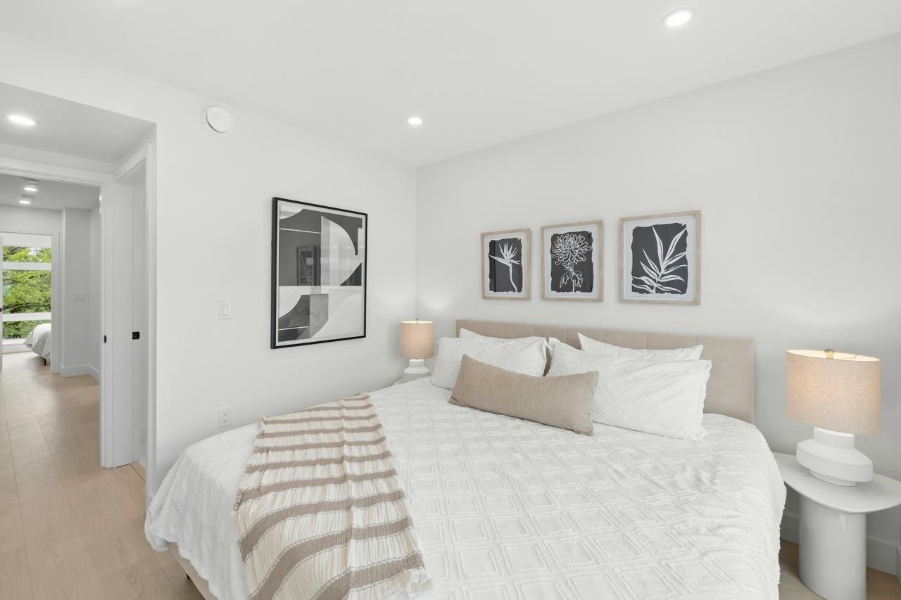 201-2135 E Pender Street, Vancouver, BC, V5L 1X3 - 13