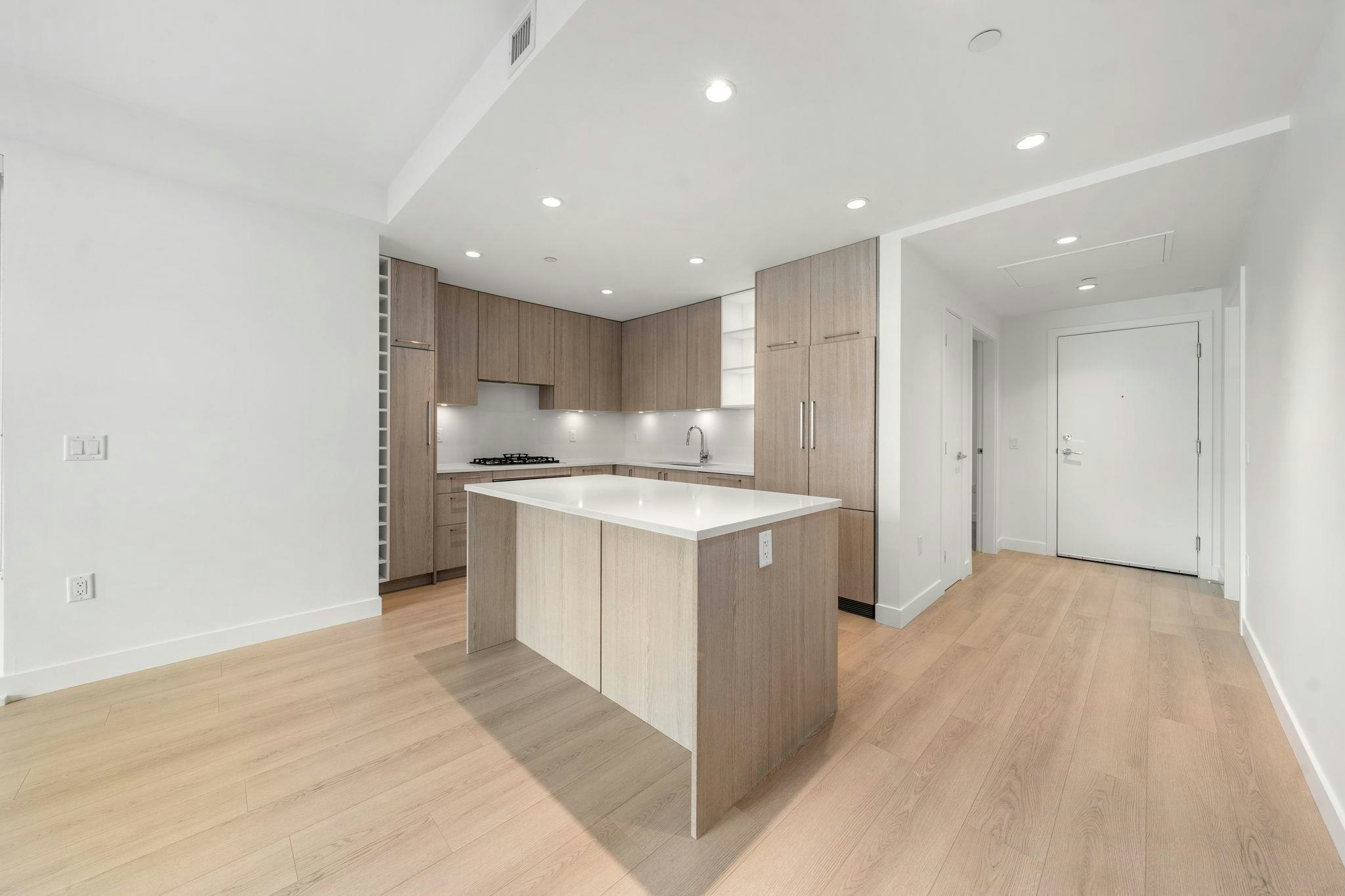 115-747 E 3rd Street, North Vancouver, BC, V7L 1G8 - 27
