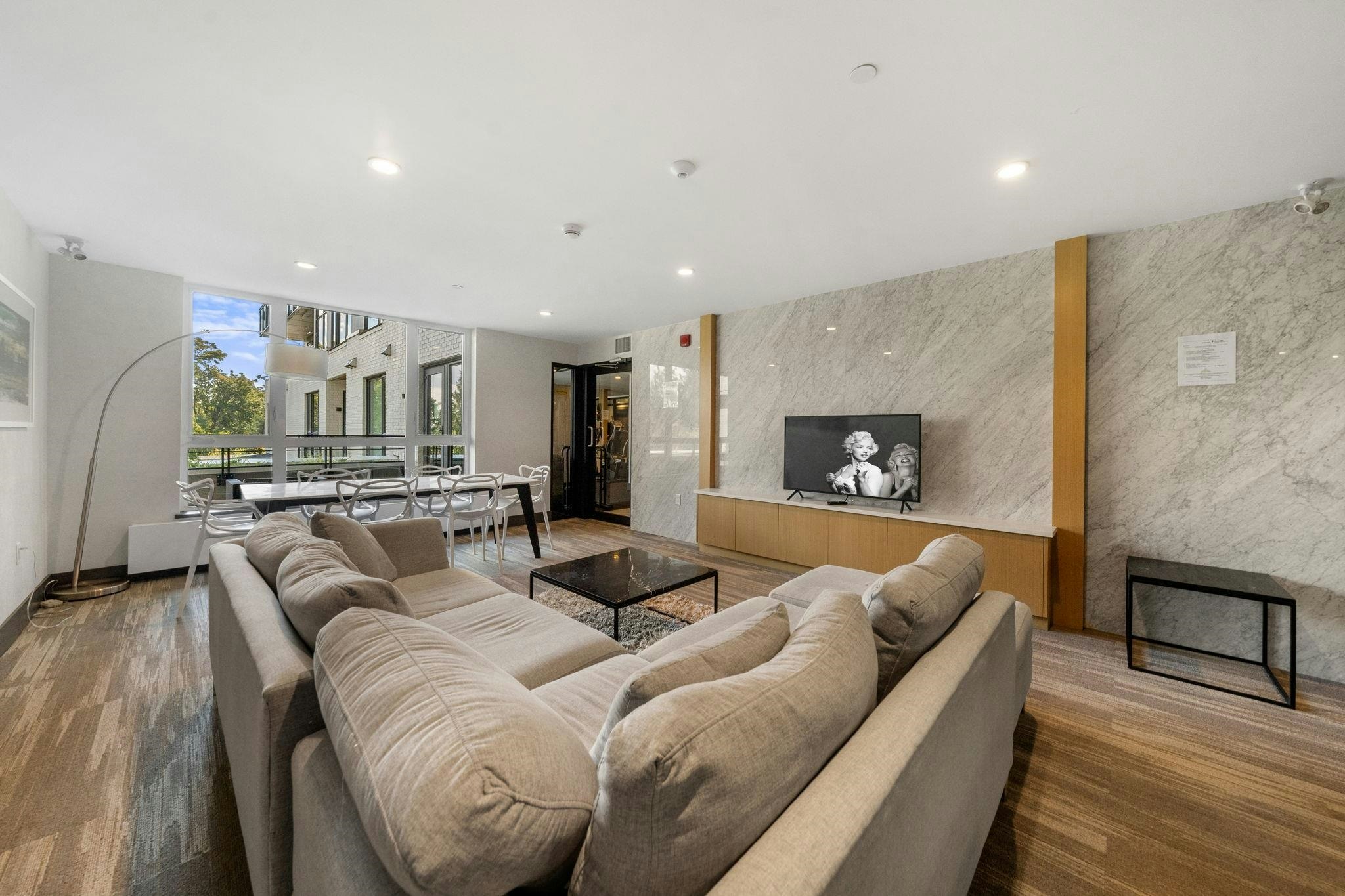 115-747 E 3rd Street, North Vancouver, BC, V7L 1G8 - 33
