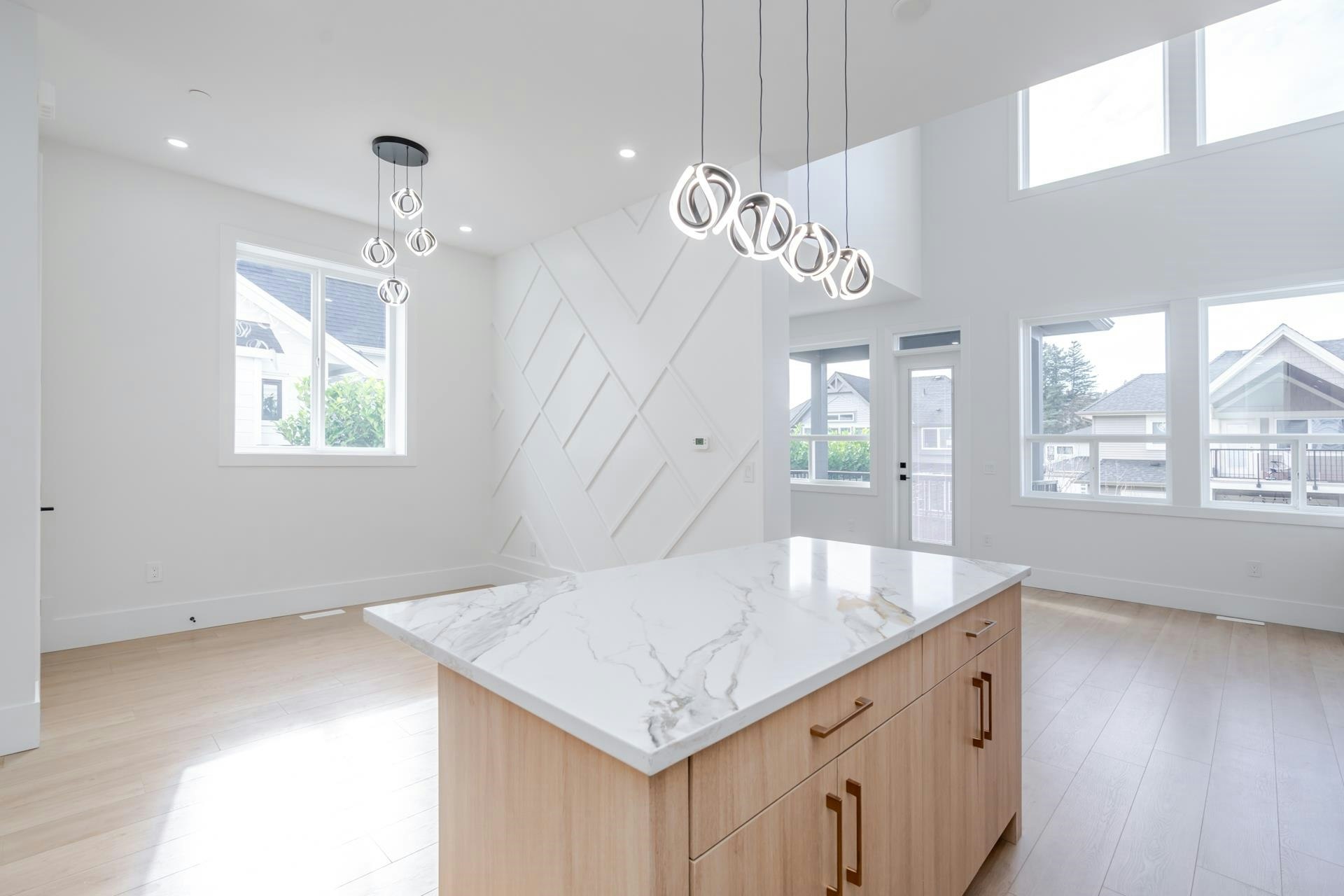 8425 George Street, Mission, BC, V2V 6S6 - 9