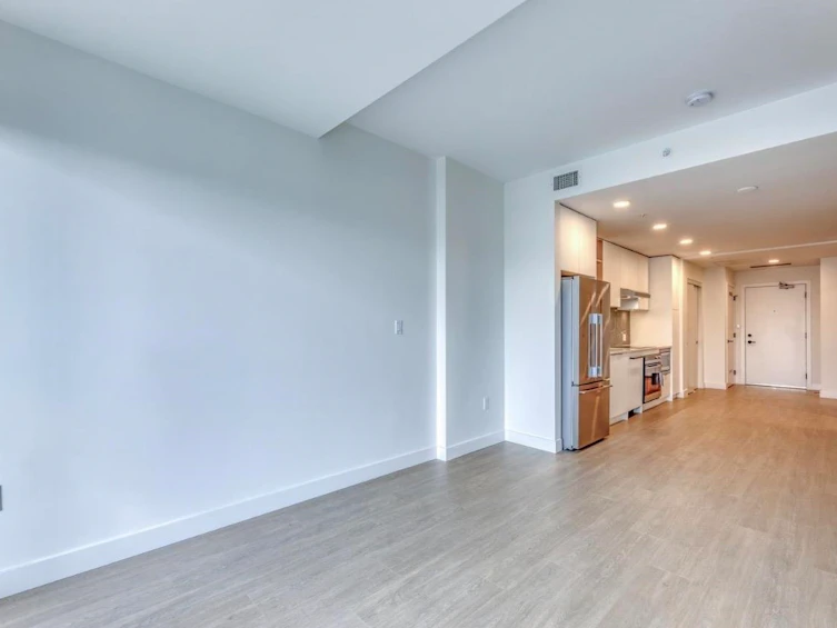 557-422 E 3rd Street, North Vancouver, BC, V7L 0K1 - 11