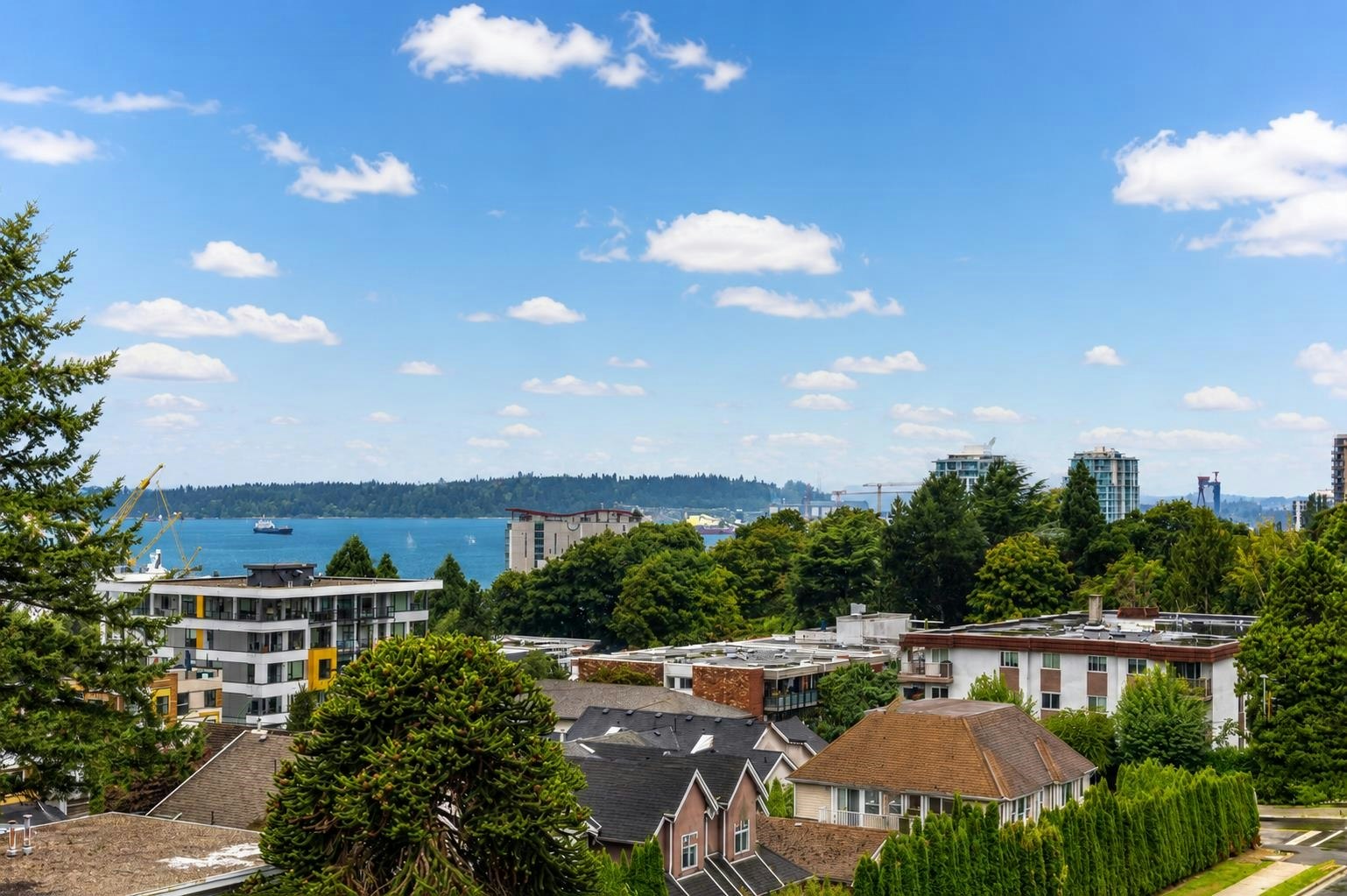557-422 E 3rd Street, North Vancouver, BC, V7L 0K1 - 12