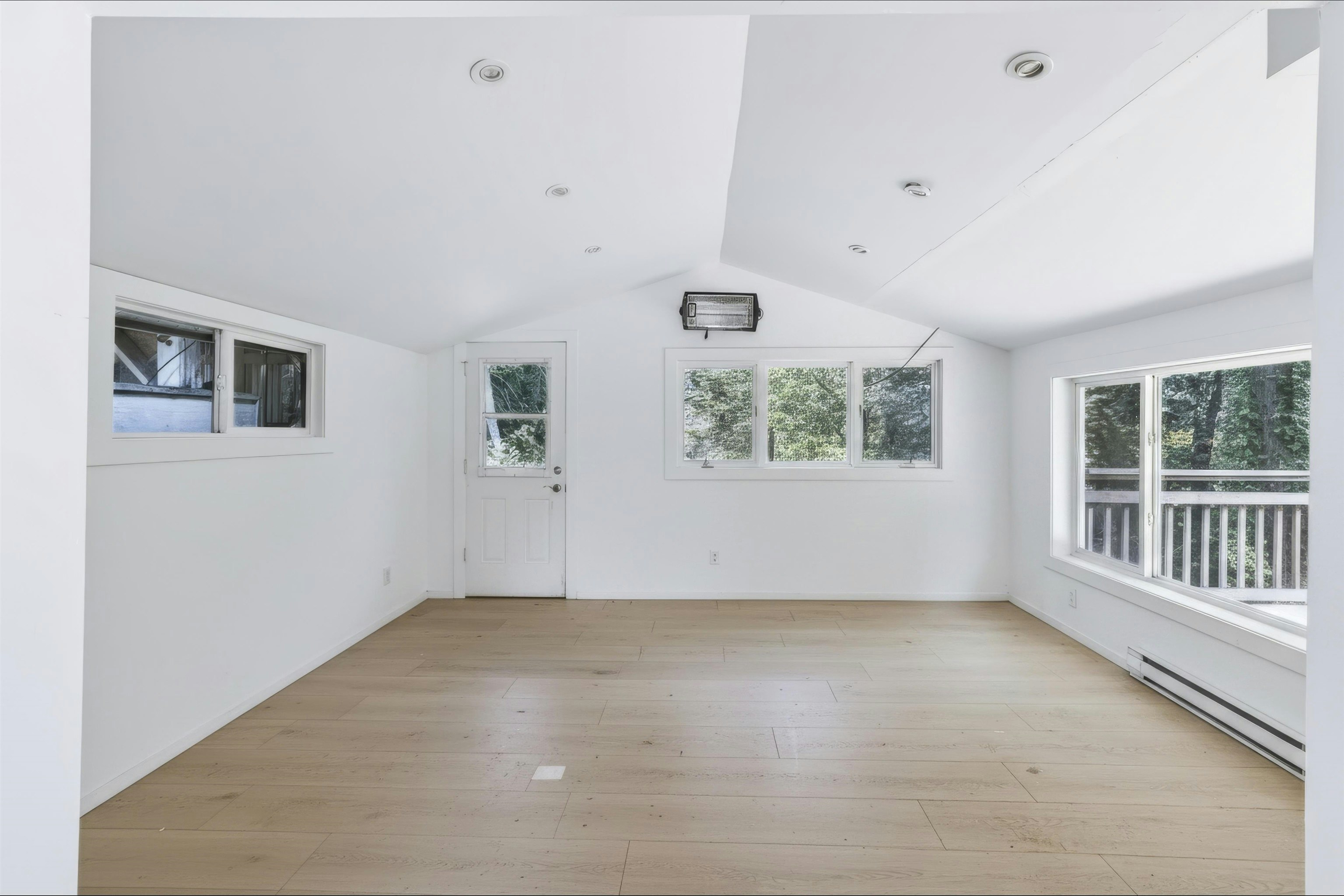 27000 Trans Canada Highway, Yale, BC, V0X 1L3 - 30
