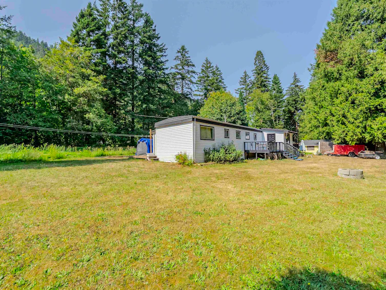 27000 Trans Canada Highway, Yale, BC, V0X 1L3 - 7